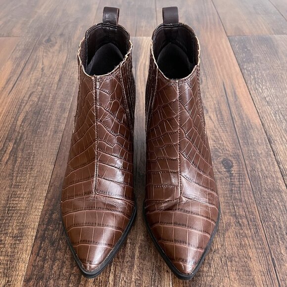 Marc Fisher Croc Embossed Faux Leather Ankle Bootie Pointed Toe Size 8.5 Brown - Picture 4 of 16